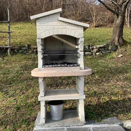 Il Borgo Di Monica Apartamento Domodossola