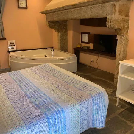 Il Borgo Di Monica דירה דומודוסולה