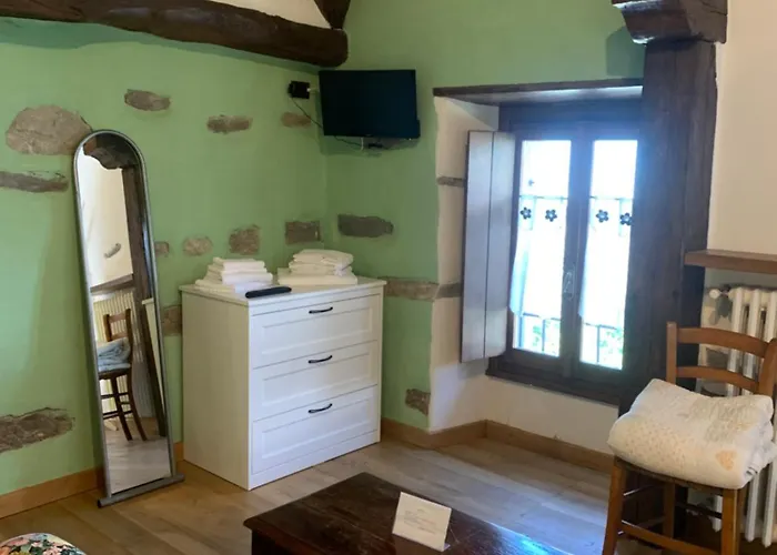 アパート Il Borgo Di Monica