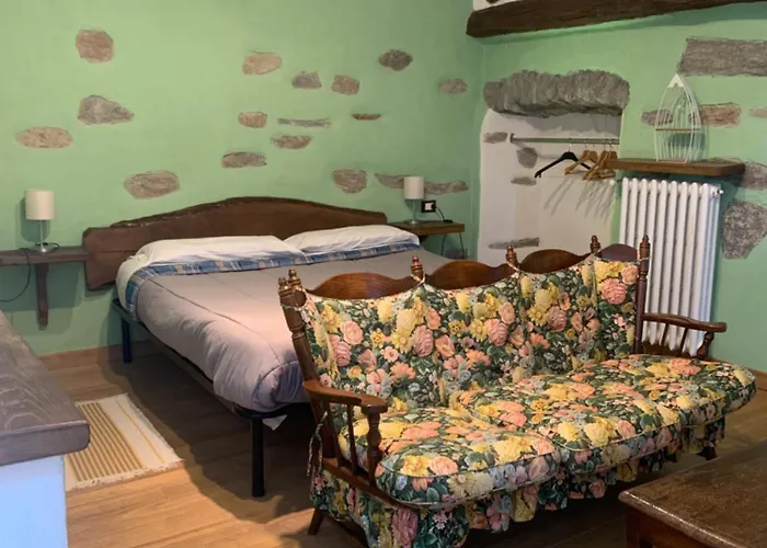 Il Borgo Di Monica ドモドッソラ