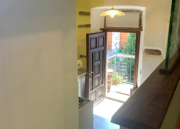 Il Borgo Di Monica * ドモドッソラ